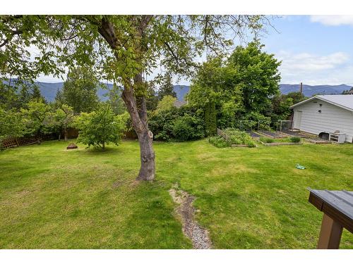 709 Cook Street, Creston, BC - Outdoor