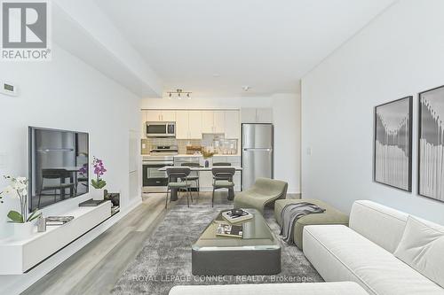 2008 - 1455 Celebration Drive, Pickering, ON - Indoor Photo Showing Living Room