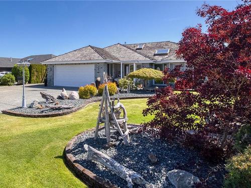 801 Tribune Pl, Qualicum Beach, BC 