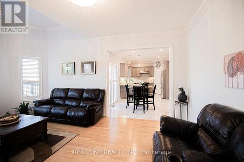 2181 Whitecliffe Way, Oakville (West Oak Trails), ON - Indoor Photo Showing Living Room