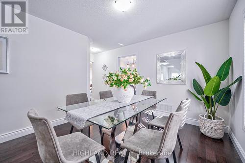 3193 Bunkerhill Place, Burlington, ON - Indoor Photo Showing Dining Room