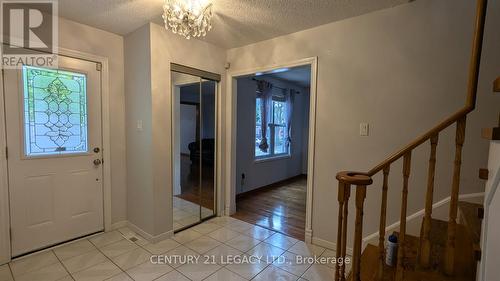 1669 Beaton Way, Pickering, ON - Indoor Photo Showing Other Room