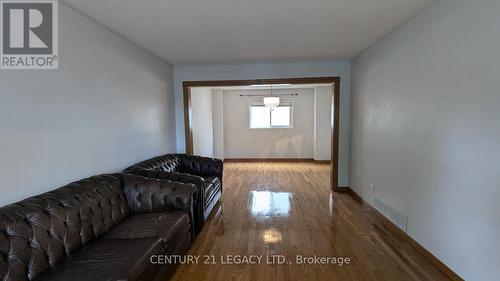 1669 Beaton Way, Pickering, ON - Indoor Photo Showing Other Room