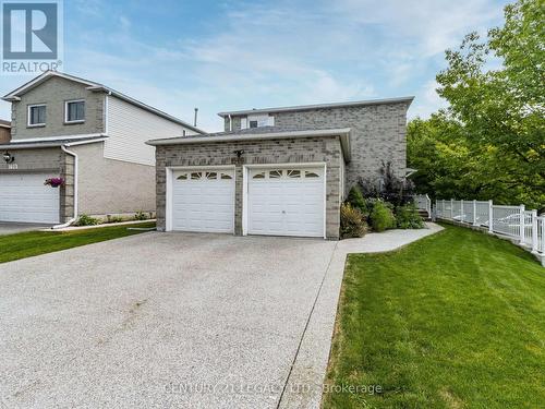 1669 Beaton Way, Pickering, ON - Indoor Photo Showing Bathroom