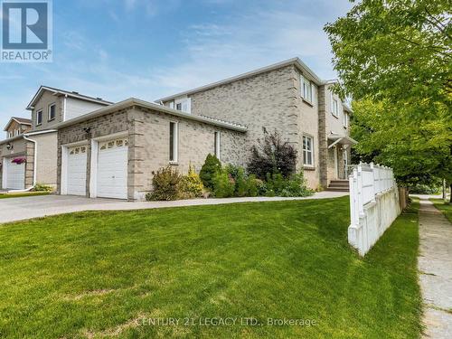 1669 Beaton Way, Pickering, ON - Indoor Photo Showing Other Room