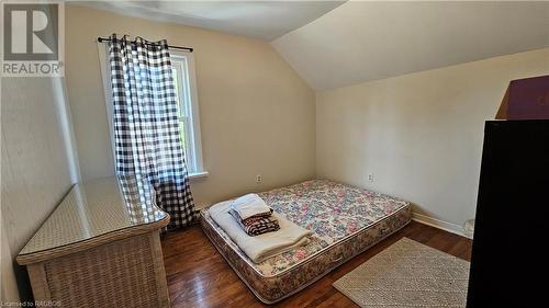 2889 Highway 6, Northern Bruce Peninsula, ON - Indoor Photo Showing Bedroom