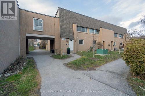 57 - 1235 Radom Street, Pickering, ON - Outdoor