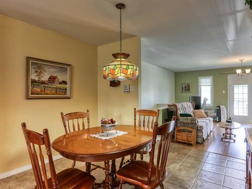 Dining room - 4743  - 4773 Av. Beaupré, Shawinigan, QC - Indoor Photo Showing Dining Room