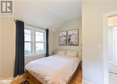 120 Brant Street E, Orillia, ON - Indoor Photo Showing Bedroom