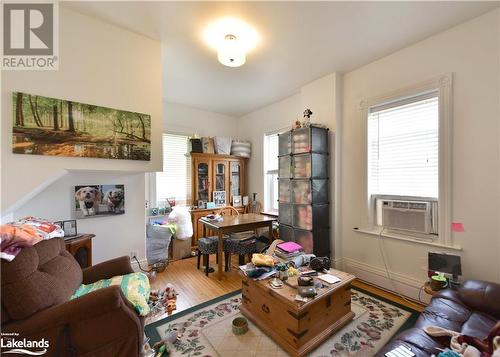 Upper 1 Bedroom Apartment - 120 Brant Street E, Orillia, ON - Indoor Photo Showing Living Room