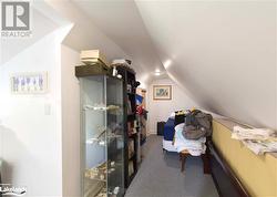 Upper 1 Bedroom Apartment - 