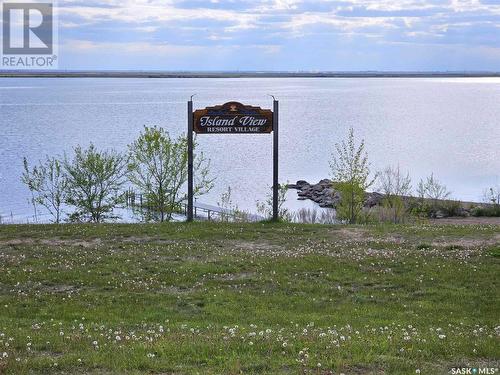 116 Sunset Drive, Island View, SK 