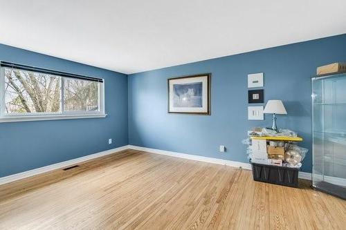 44 Deloraine Drive, Brampton, ON - Indoor Photo Showing Other Room