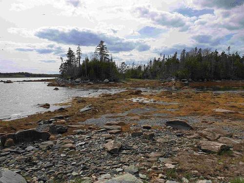 Lot 20-1 No 7 Highway, Ecum Secum, NS 