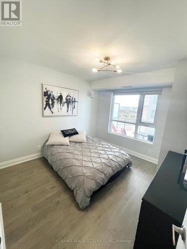 505 - 58 Lakeside Terrace, Barrie (City Centre), ON - Indoor Photo Showing Bedroom