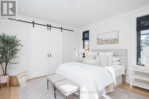 307 Martin Street, Milton (Old Milton), ON - Indoor Photo Showing Bedroom