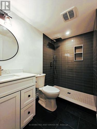 1 - 70 Elmwood Avenue, Cambridge, ON - Indoor Photo Showing Bathroom