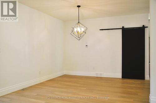 1 - 70 Elmwood Avenue, Cambridge, ON - Indoor Photo Showing Other Room