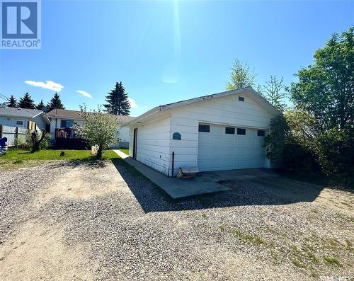 111 Memorial Drive, Spiritwood, SK - Outdoor