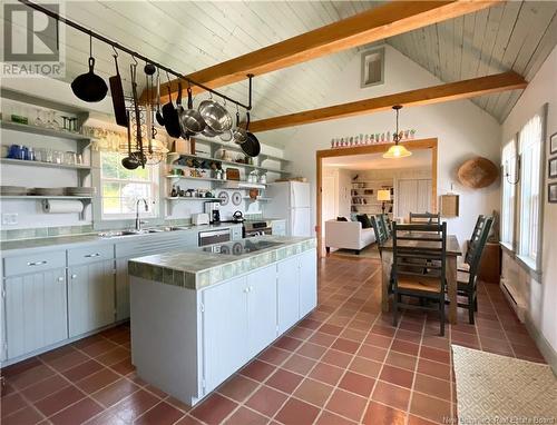 2029 Route 776, Grand Manan, NB - Indoor Photo Showing Kitchen