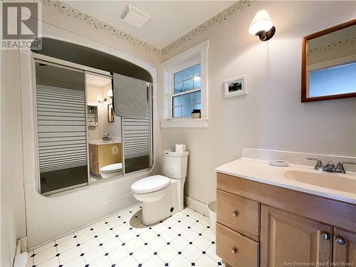 2029 Route 776, Grand Manan, NB - Indoor Photo Showing Bathroom