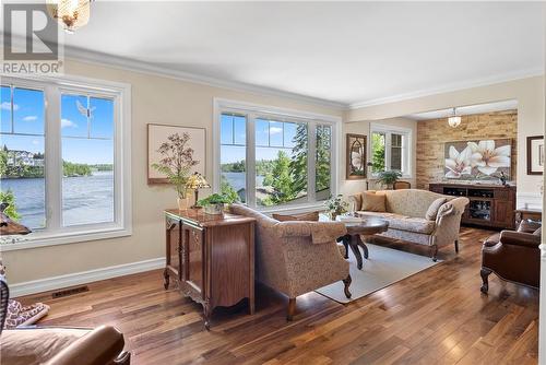 1744 Windle Drive, Sudbury, ON - Indoor Photo Showing Living Room