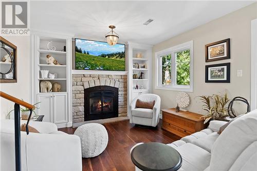 1744 Windle Drive, Sudbury, ON - Indoor Photo Showing Living Room With Fireplace