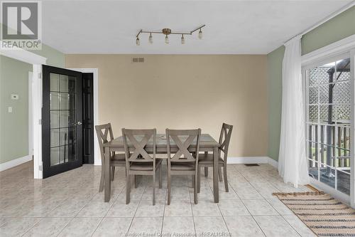 1546 Reading Street, Windsor, ON - Indoor Photo Showing Dining Room