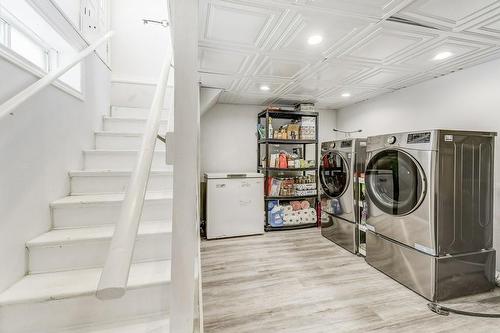 596 Mohawk Road E, Hamilton, ON - Indoor Photo Showing Laundry Room