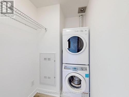 3302 - 50 Charles Street E, Toronto, ON - Indoor Photo Showing Laundry Room