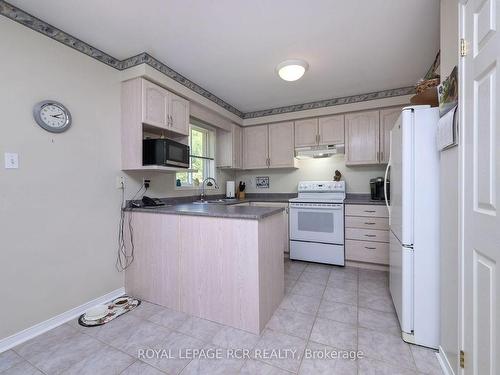 1289 Forest St, Innisfil, ON - Indoor Photo Showing Kitchen