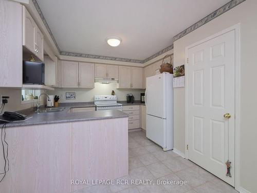 1289 Forest St, Innisfil, ON - Indoor Photo Showing Kitchen