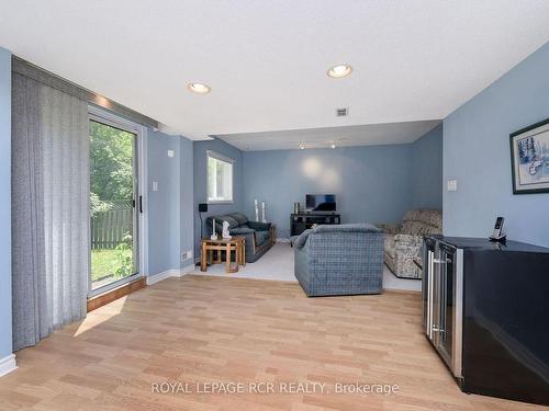 1289 Forest St, Innisfil, ON - Indoor