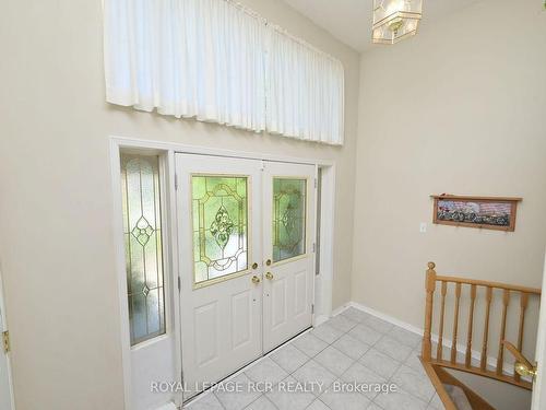 1289 Forest St, Innisfil, ON - Indoor Photo Showing Other Room
