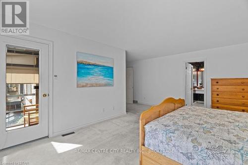 6 Aspen Place, London, ON - Indoor Photo Showing Bedroom