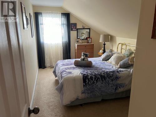 19 & 17 Francis St, Blind River, ON - Indoor Photo Showing Bedroom