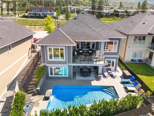 682 Peridot Court, Kelowna, BC - Outdoor