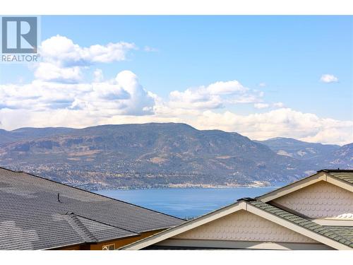 682 Peridot Court, Kelowna, BC - Outdoor With View