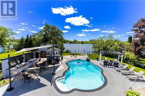 1284 Rideau Cove Court, Ottawa, ON - Outdoor With In Ground Pool