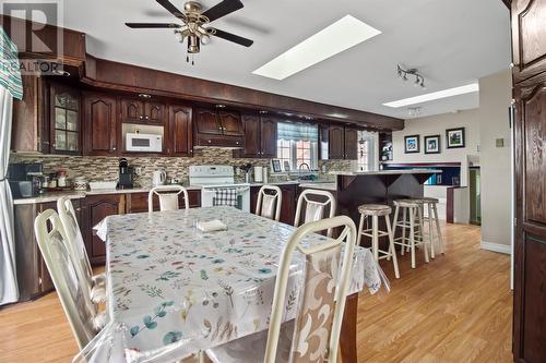 592B Main Road, Pouch Cove, NL - Indoor Photo Showing Dining Room