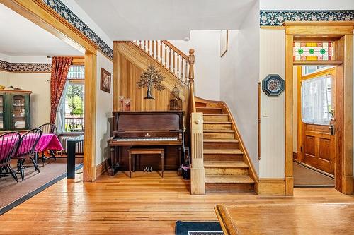 802 4Th Avenue, Fernie, BC - Indoor Photo Showing Other Room