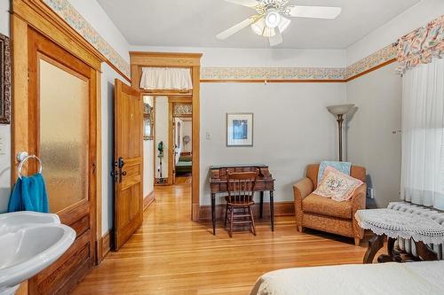 802 4Th Avenue, Fernie, BC - Indoor Photo Showing Bedroom