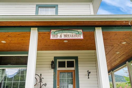 802 4Th Avenue, Fernie, BC - Outdoor With Exterior