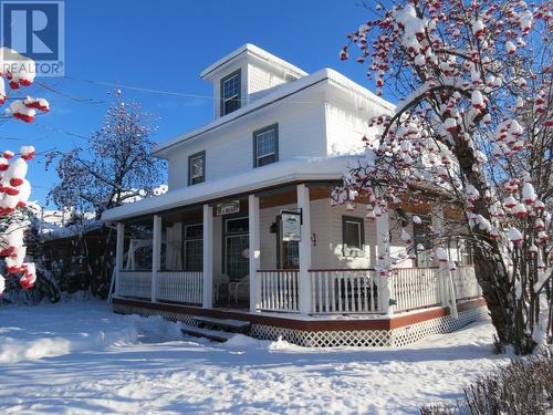 802 4Th Avenue, Fernie, BC - Outdoor With Deck Patio Veranda