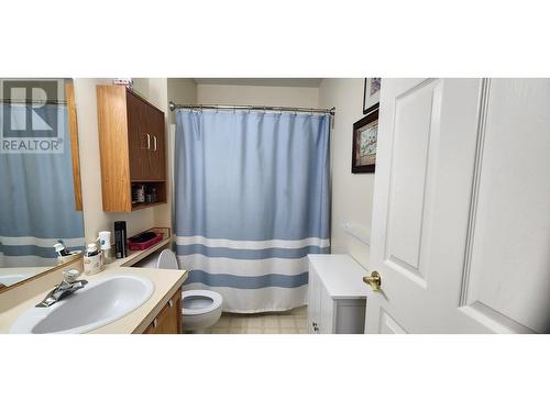 211 Kildonan Avenue Unit# 210 Lot# 10, Enderby, BC - Indoor Photo Showing Bathroom