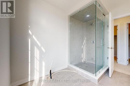 2 Corley Street, Kawartha Lakes, ON - Indoor Photo Showing Bathroom