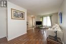 70 Aylmer Crescent, Hamilton (Stoney Creek Mountain), ON  - Indoor Photo Showing Living Room 