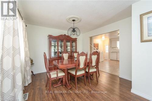 70 Aylmer Crescent, Hamilton (Stoney Creek Mountain), ON - Indoor Photo Showing Dining Room