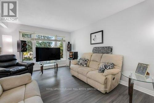 44 Deloraine Drive, Brampton, ON - Indoor Photo Showing Living Room