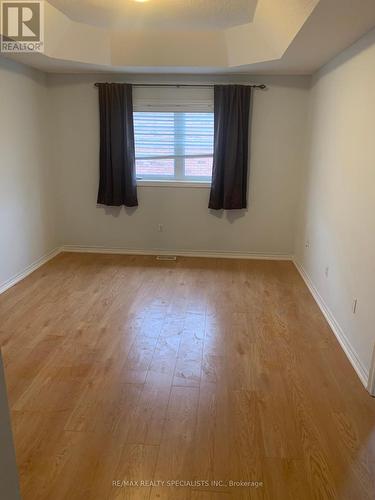 512 Coach Drive, Mississauga, ON - Indoor Photo Showing Other Room